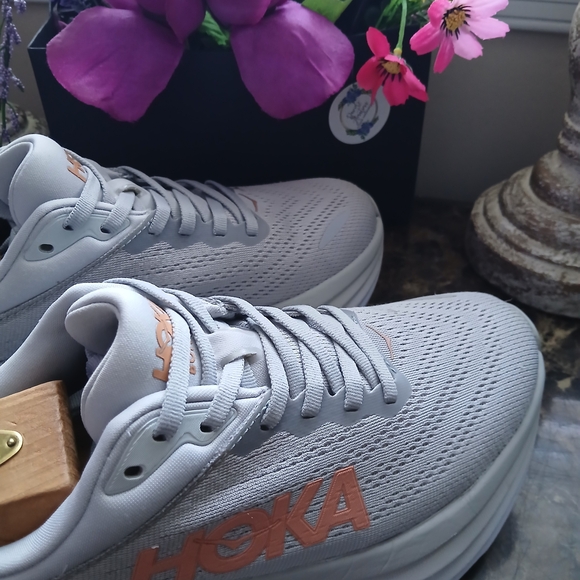 Hoka One Bondi 8 Comfort/Running Medical Field Lifestyle Shoes Size 8.5 Women - Picture 6 of 16